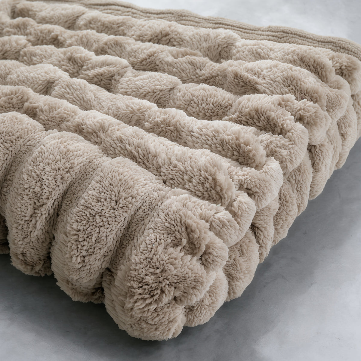 Cloudy Faux Fur Blanket